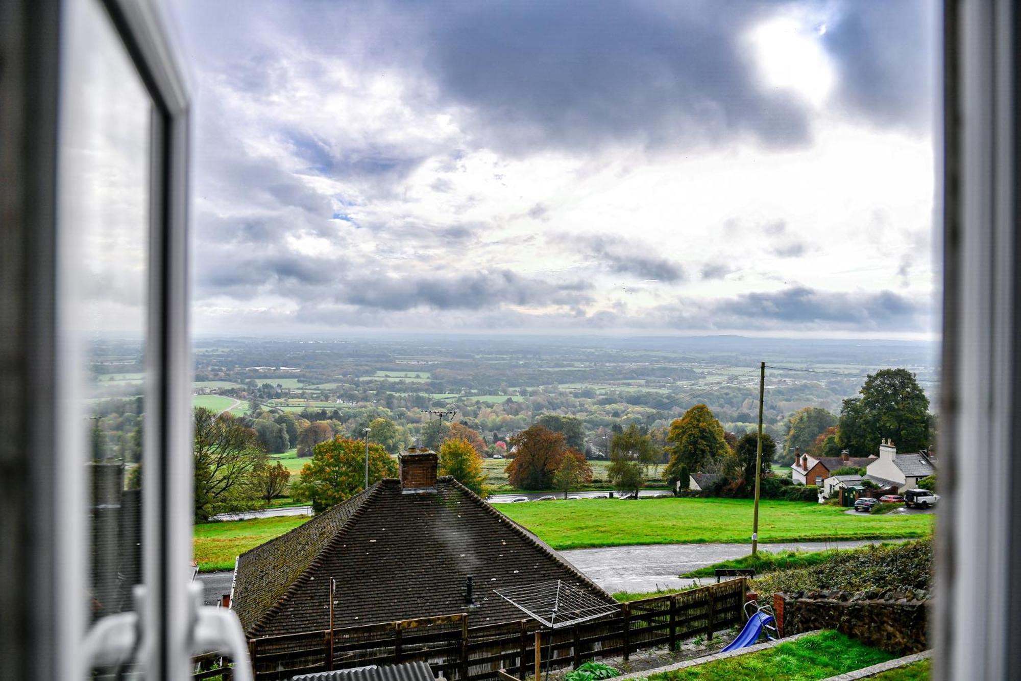 Charming Malvern Cottage With Outstanding Views Malvern Wells Luaran gambar